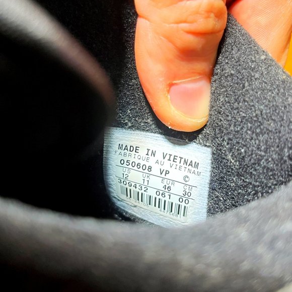 SOLD - RARE -2004 Nike Dunk High STEALTH - DEEP RED BLACK 304717 061 + WORN ONCE - Picture 4 of 7